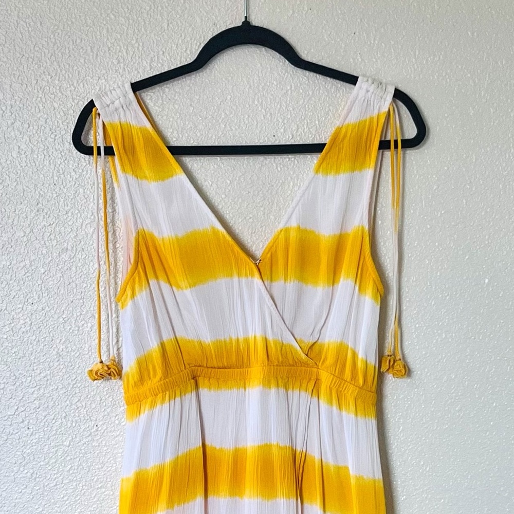 Tommy Bahama Caicos Crinkle Set Sail Striped Maxi Dress Yellow White M - Picture 3 of 9